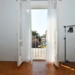 Hugo Apartment
